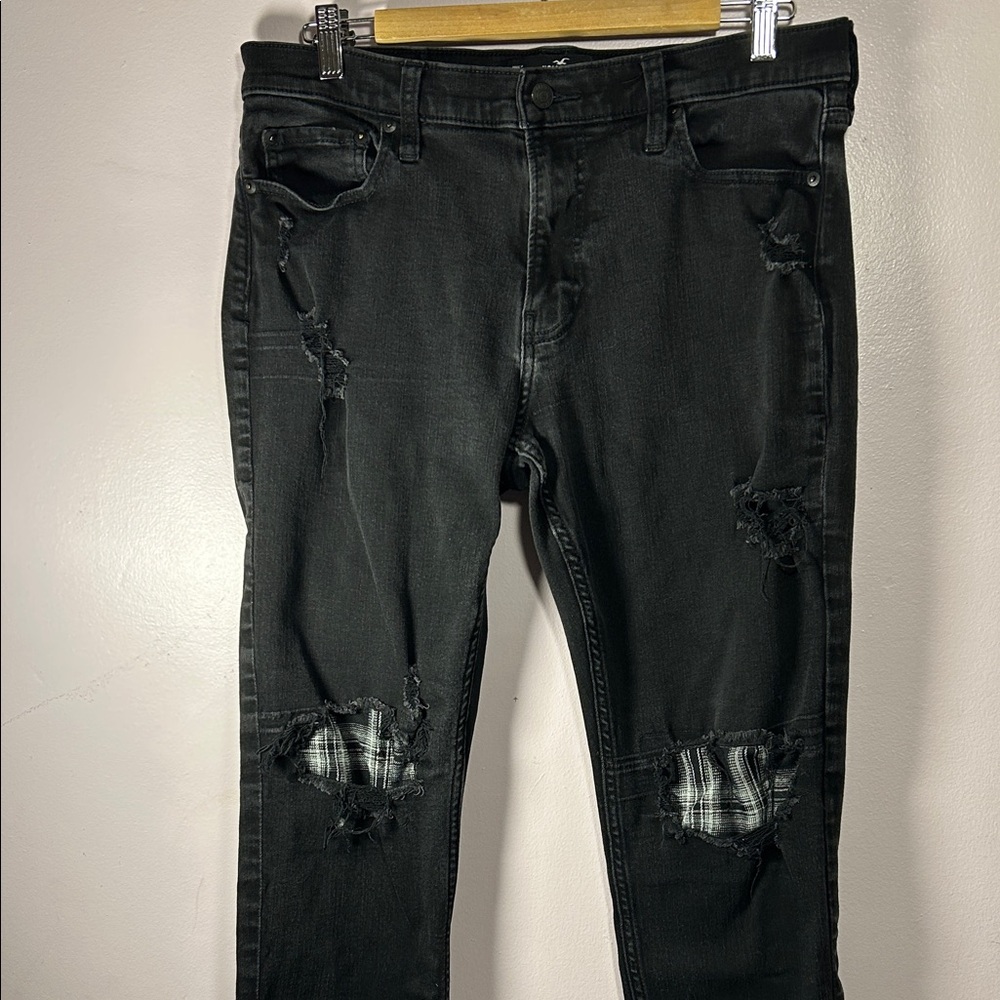 Hollister Men's Black Ripped Slim Straight Advanced Stretch Jeans 34x32